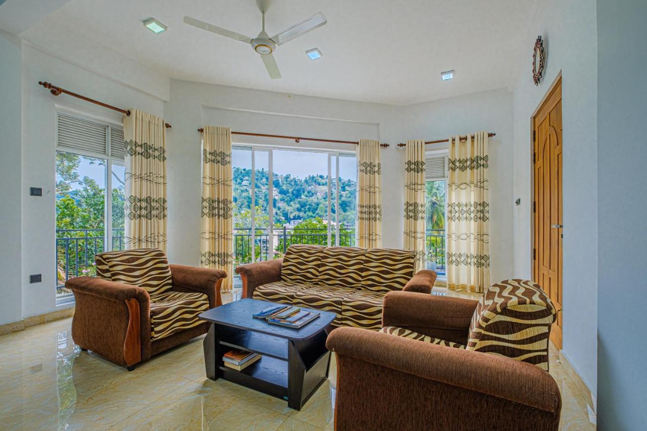 Queens Mount Ridge Kandy Ngoại thất bức ảnh
